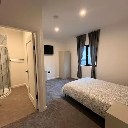 Villa Deerpark 3 Bed Semi *