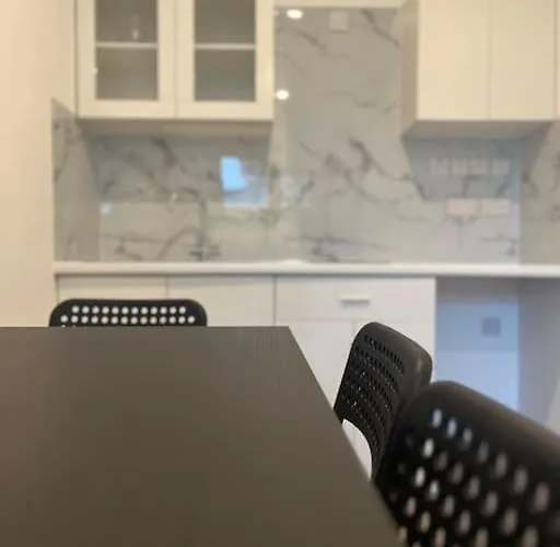 וילה Deerpark 3 Bed Semi