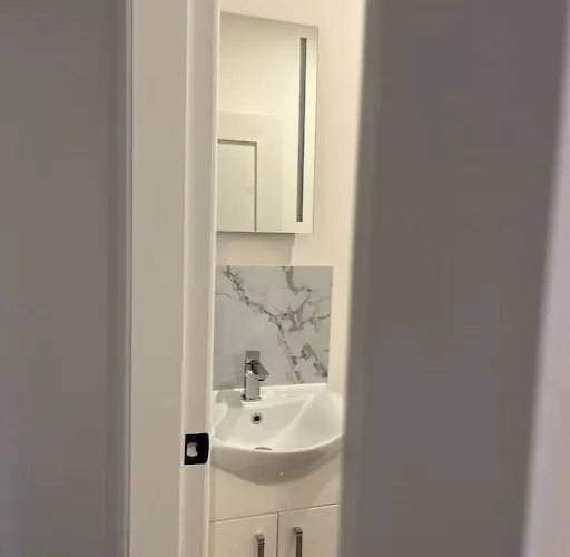 Deerpark 3 Bed Semi Villa *