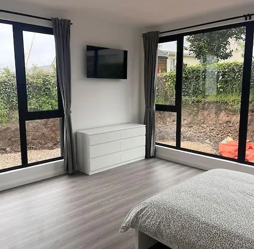Deerpark 3 Bed Semi Sleeps 6 & Optional Extra Outdoor Sauna