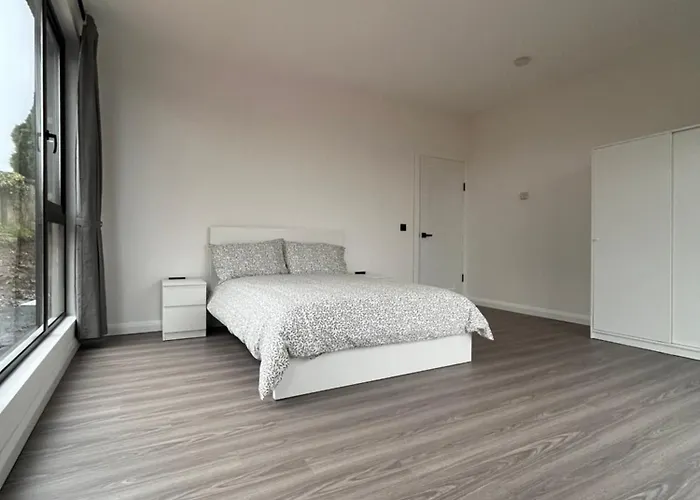 Deerpark 3 Bed Semi Sleeps 6 & Optional Extra Outdoor Sauna 빌라